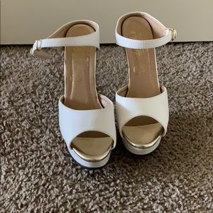 White high hell shoes